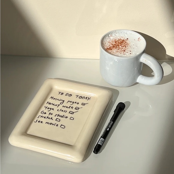 Rachel Saunders Ceramics: The Never-ending Notepad - Picture 5 of 7